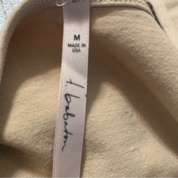 Babaton Sculpt Knit Squareneck Contour Hip Length Tank - Picture 4 of 6